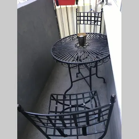 2 Min. Do Rynku * Klimatyczny 2-pok. Apartament